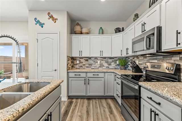 2668 Cross Timbers Trail, Bullhead City, AZ 86442