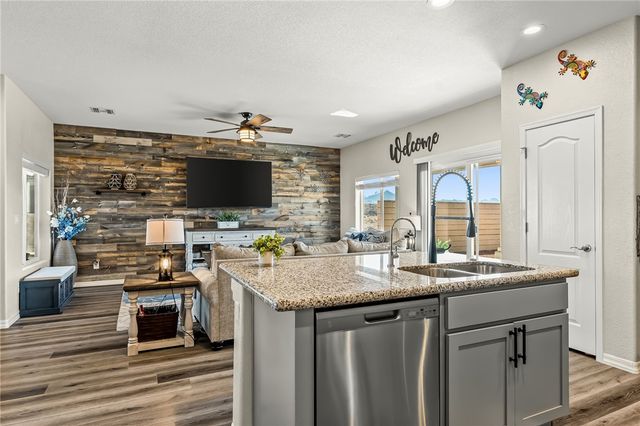 2668 Cross Timbers Trail, Bullhead City, AZ 86442