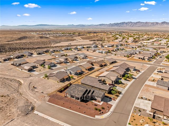 2668 Cross Timbers Trail, Bullhead City, AZ 86442