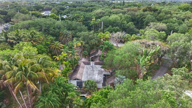 8339 SW 112th St, Miami, FL 33156