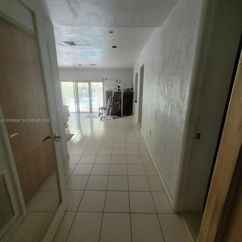 8339 SW 112th St, Miami, FL 33156