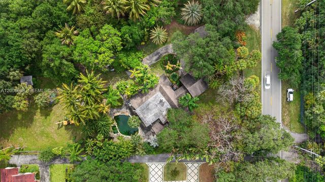 8339 SW 112th St, Miami, FL 33156