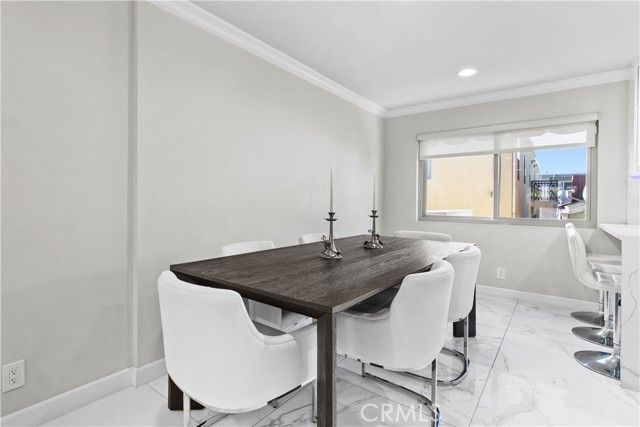 630 E Garfield Avenue 6, Glendale, CA 91205