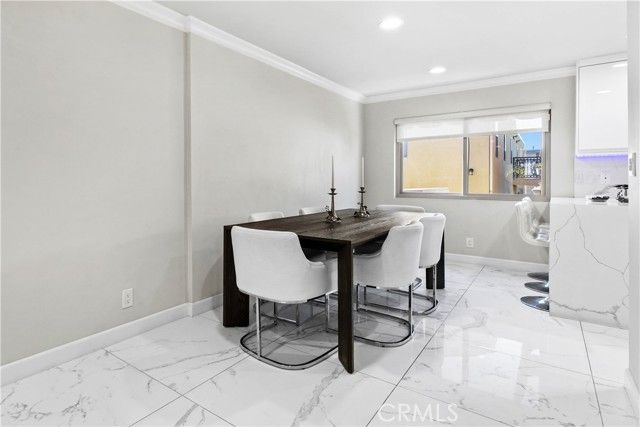 630 E Garfield Avenue 6, Glendale, CA 91205