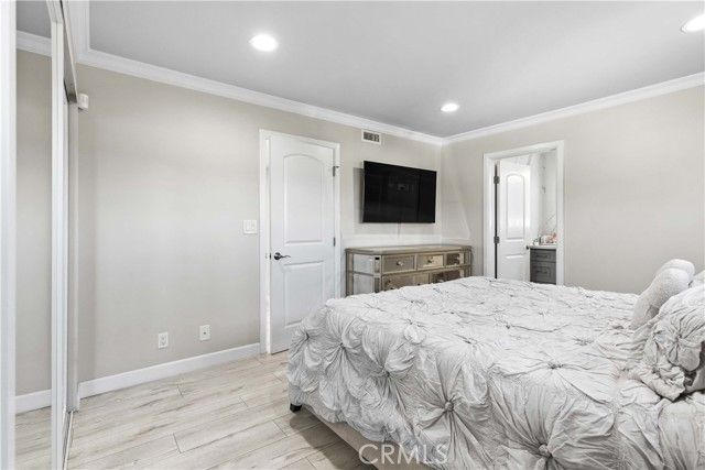 630 E Garfield Avenue 6, Glendale, CA 91205