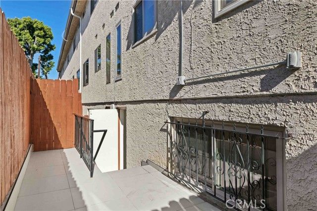 630 E Garfield Avenue 6, Glendale, CA 91205