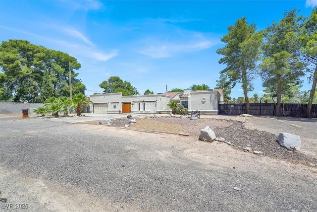 5008 Donnie Avenue, Las Vegas, NV 89130