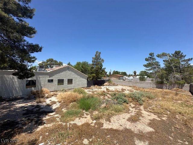 5008 Donnie Avenue, Las Vegas, NV 89130