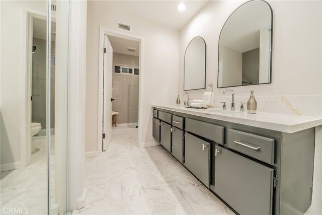 2202 Black Oak Place, Riverside, CA 92506