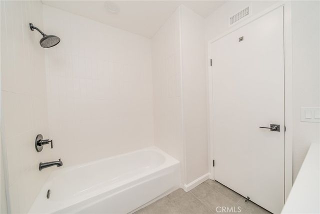 2202 Black Oak Place, Riverside, CA 92506