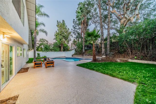 2202 Black Oak Place, Riverside, CA 92506