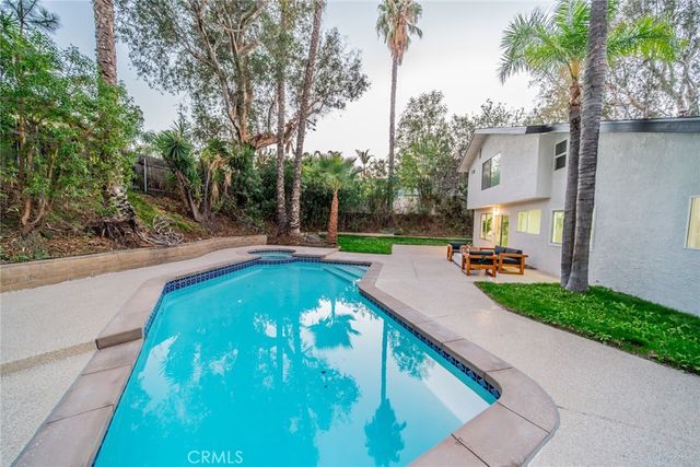 2202 Black Oak Place, Riverside, CA 92506