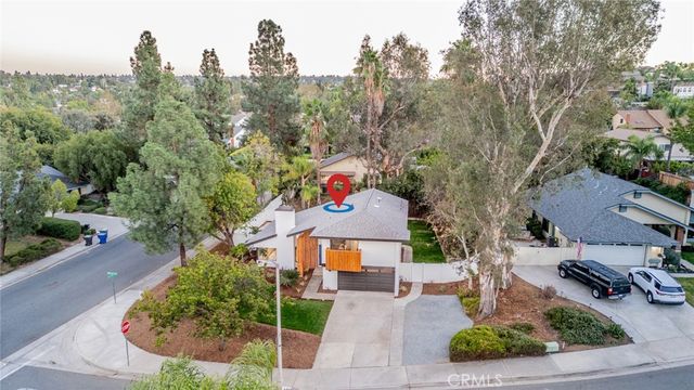 2202 Black Oak Place, Riverside, CA 92506