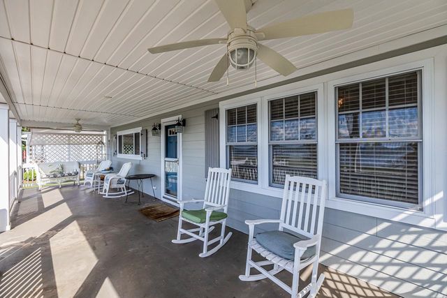 104 Coastline Drive, Inman, SC 29349