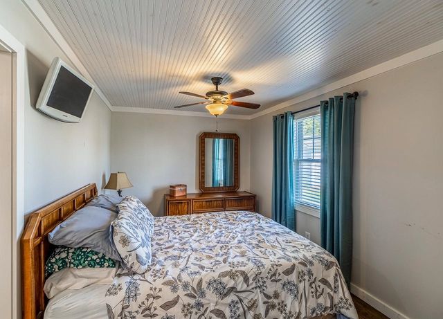 104 Coastline Drive, Inman, SC 29349