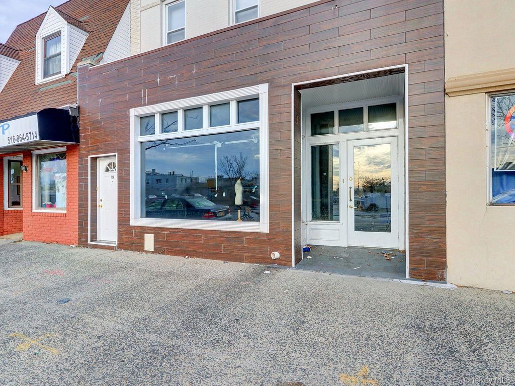 79 Broadway, Hicksville, NY 11801 — photo 2