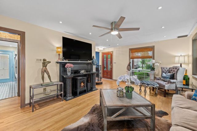 1827 Bissonnet Street, Houston, TX 77005