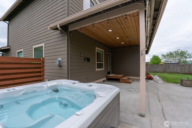 506 Amareen Court, Nooksack, WA 98276