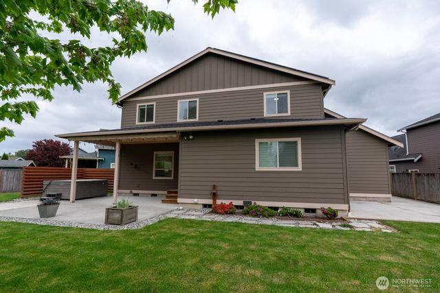 506 Amareen Court, Nooksack, WA 98276