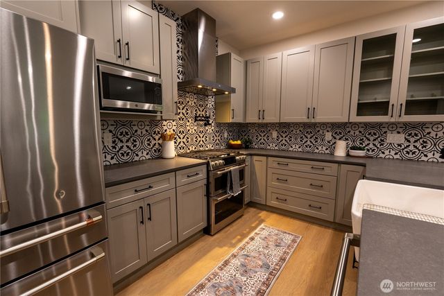 506 Amareen Court, Nooksack, WA 98276