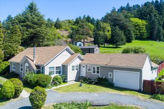 101 Ogle Avenue, Rio Dell, CA 95562