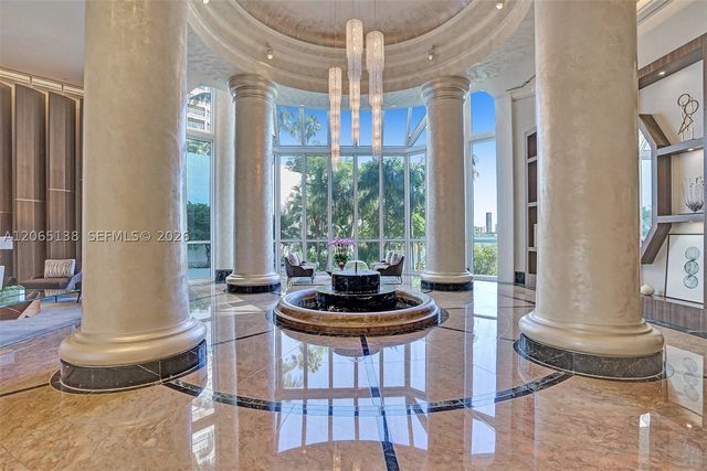 3000 Island Blvd 332, Aventura, FL 33160
