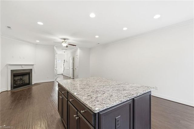 882 Silver Leaf Drive, Winston-salem, NC 27103