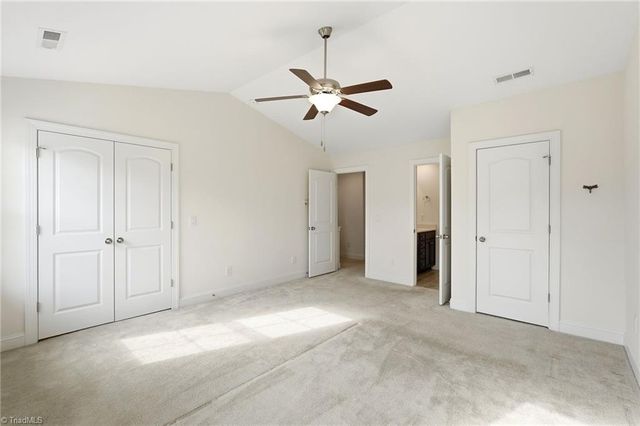 882 Silver Leaf Drive, Winston-salem, NC 27103