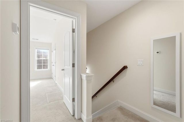 882 Silver Leaf Drive, Winston-salem, NC 27103