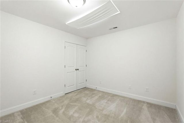 882 Silver Leaf Drive, Winston-salem, NC 27103