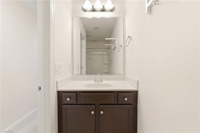 882 Silver Leaf Drive, Winston-salem, NC 27103