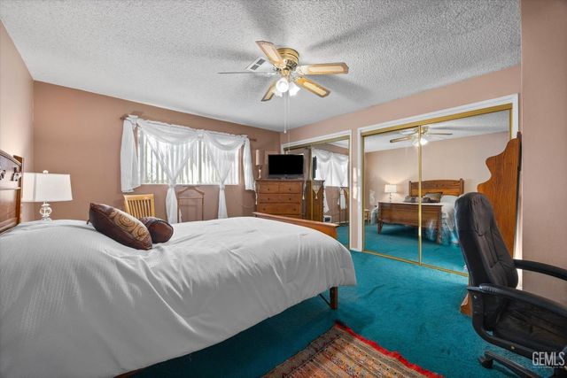 9602 Morningside Court, Bakersfield, CA 93306