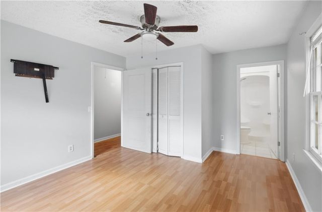 31 Rainwood Circle SE, Silver Creek, GA 30173