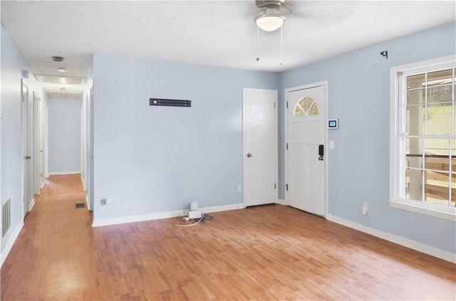31 Rainwood Circle SE, Silver Creek, GA 30173
