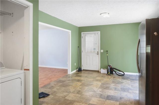 31 Rainwood Circle SE, Silver Creek, GA 30173