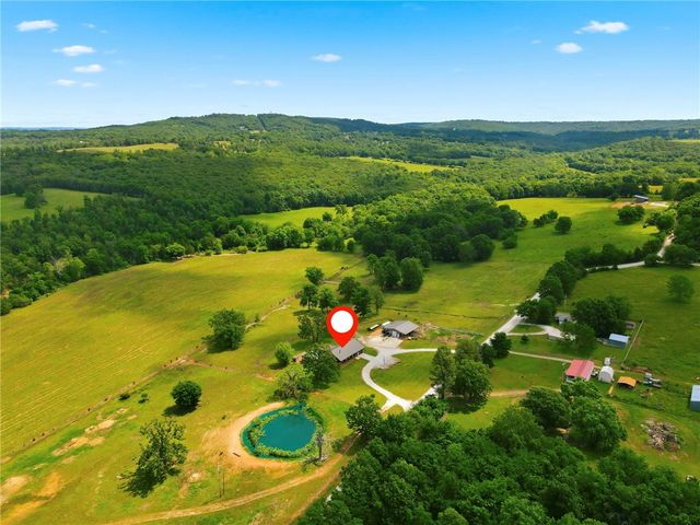 628 Owl Hollow Road, West Fork, AR 72774