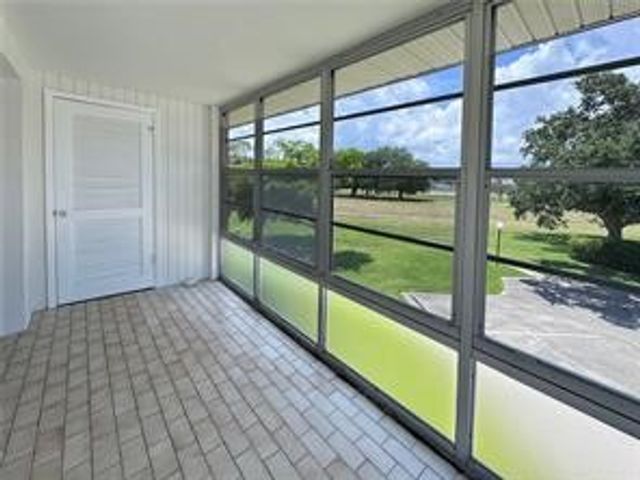 12 Vista Palm Lane 205, Vero Beach, FL 32962