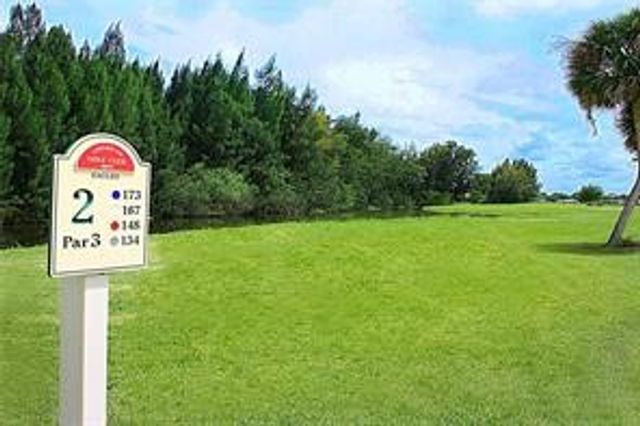 12 Vista Palm Lane 205, Vero Beach, FL 32962