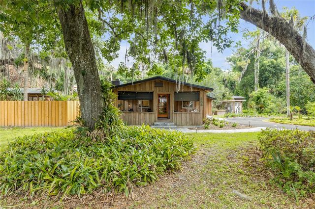 233 W ARIEL ROAD, Edgewater, FL 32141