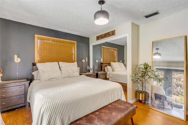 233 W ARIEL ROAD, Edgewater, FL 32141