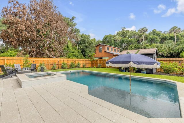 233 W ARIEL ROAD, Edgewater, FL 32141