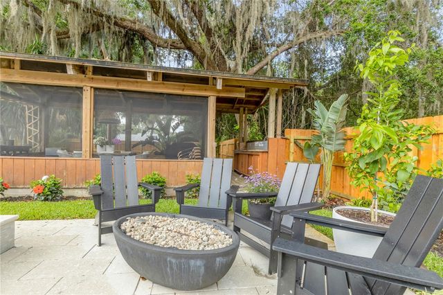 233 W ARIEL ROAD, Edgewater, FL 32141