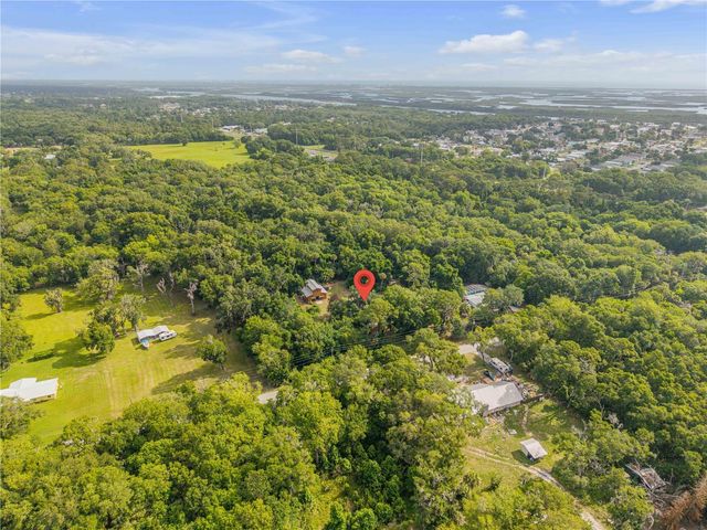 233 W ARIEL ROAD, Edgewater, FL 32141
