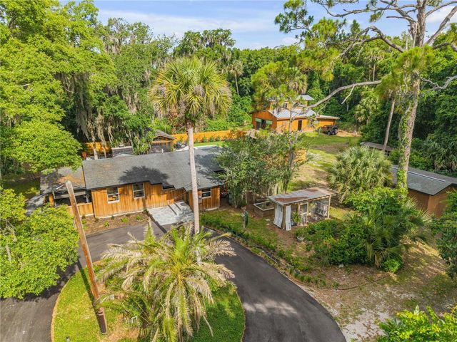233 W ARIEL ROAD, Edgewater, FL 32141
