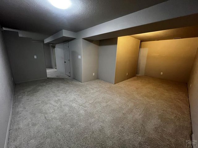 826 S Kline Dr, Pueblo West, CO 81007