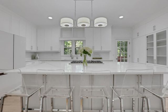 8705 River Bluff Lane, Roswell, GA 30076