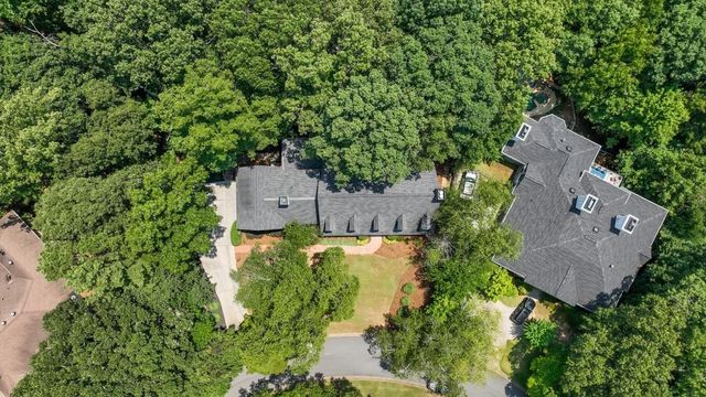 8705 River Bluff Lane, Roswell, GA 30076