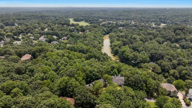 8705 River Bluff Lane, Roswell, GA 30076