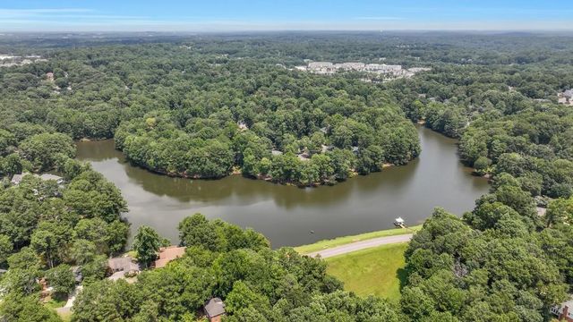 8705 River Bluff Lane, Roswell, GA 30076