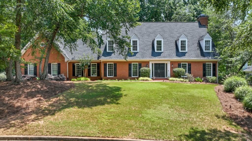 8705 River Bluff Lane, Roswell, GA 30076
